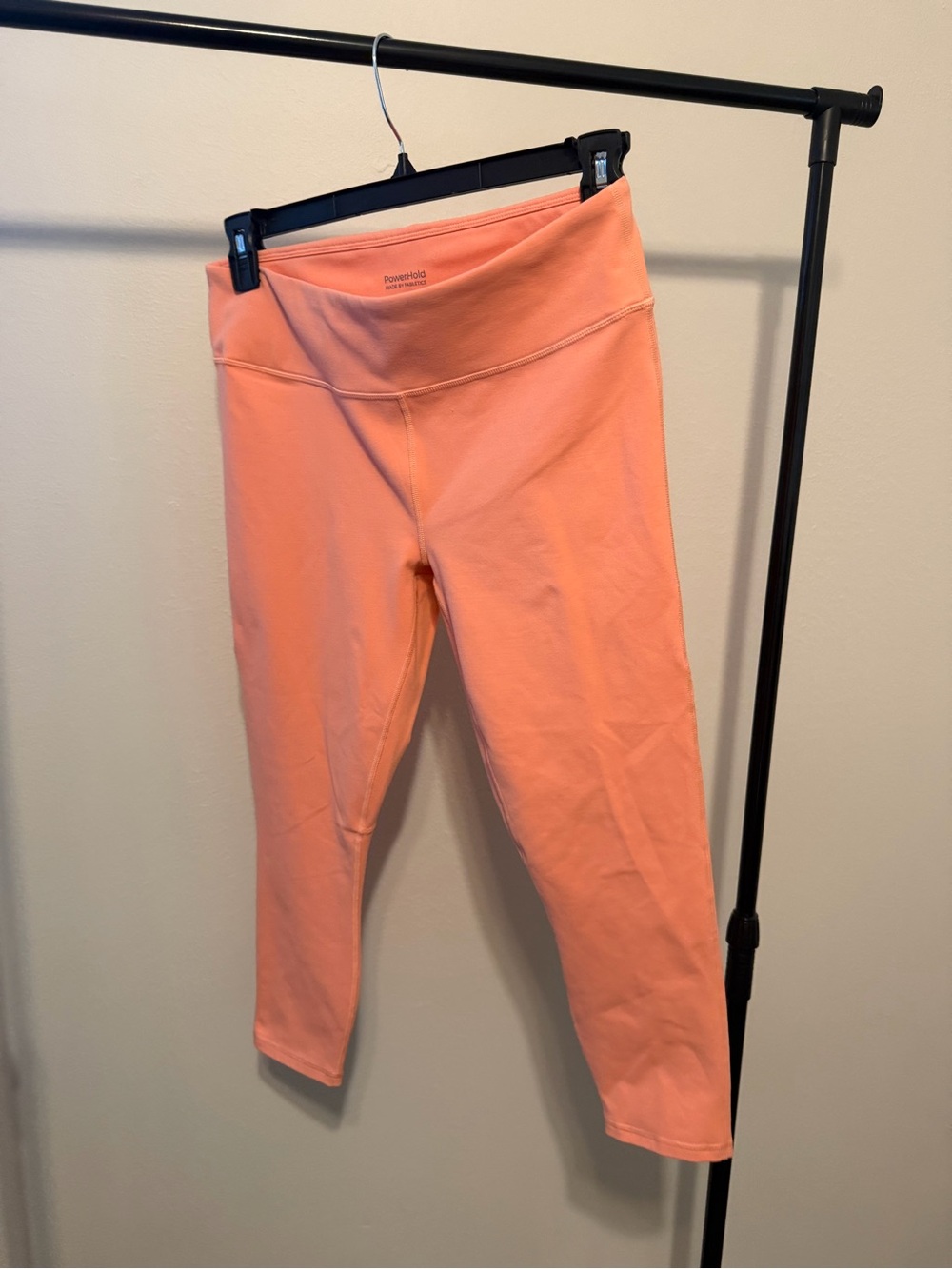 Fabletics POWERHOLD Capri Leggings